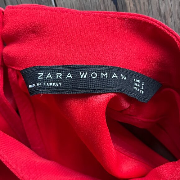 Zara Woman Red Crepe Cold Shoulder Flutter Sleeve Sheath Dress Size S - Picture 3 of 7